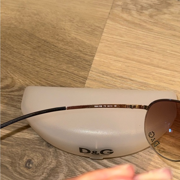 D&G Vintage Sunglasses - Picture 4 of 6